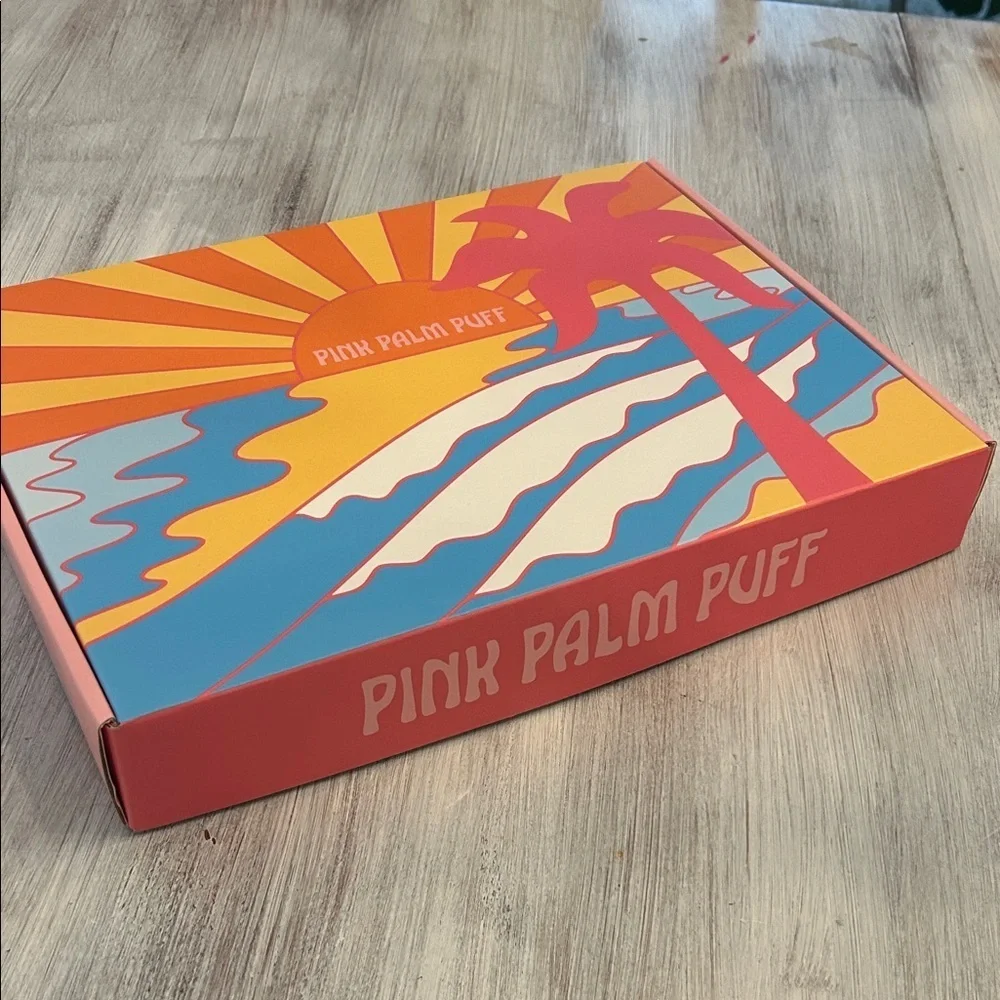 Pink Palm Puff Box and Dust Bag only